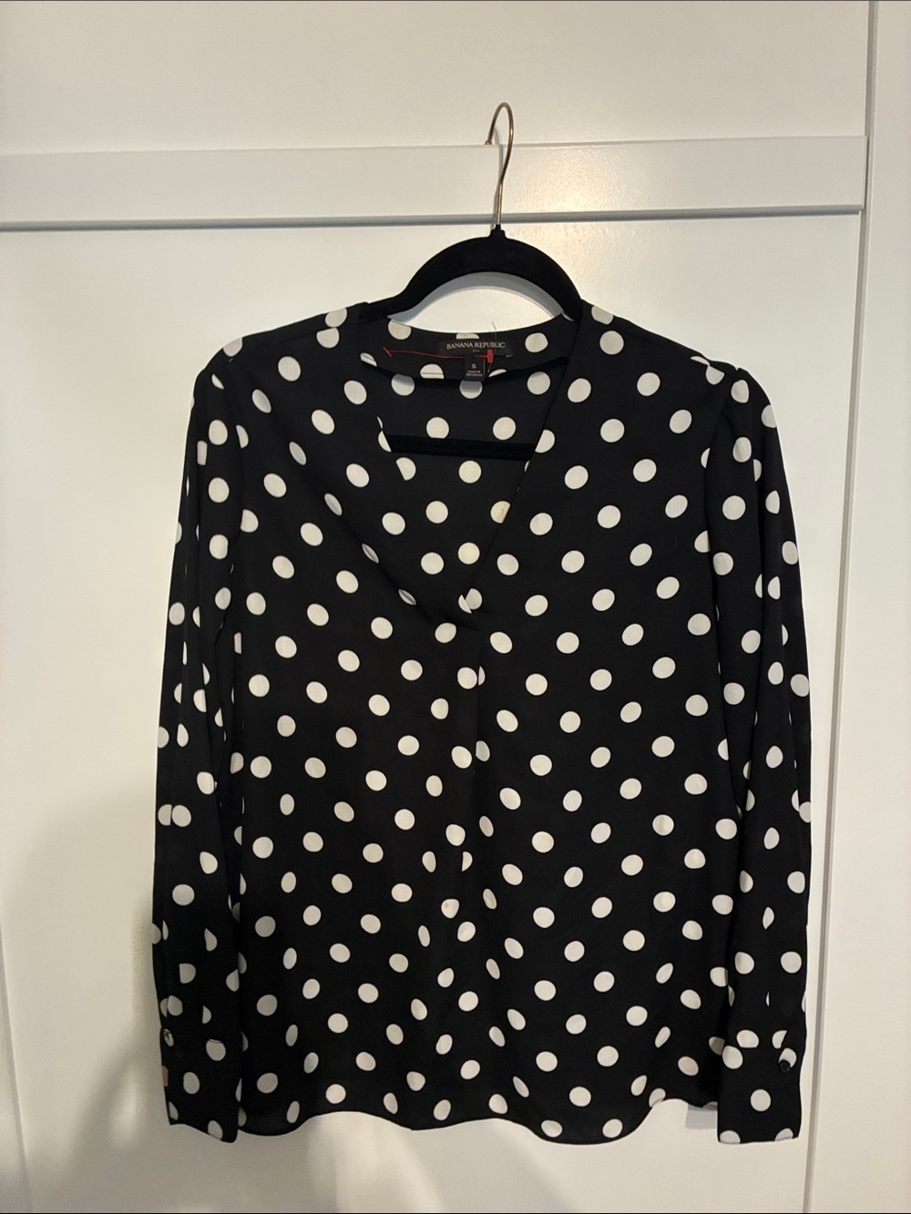 Banana Republic Black and White Polka Dot V-Neck Blouse